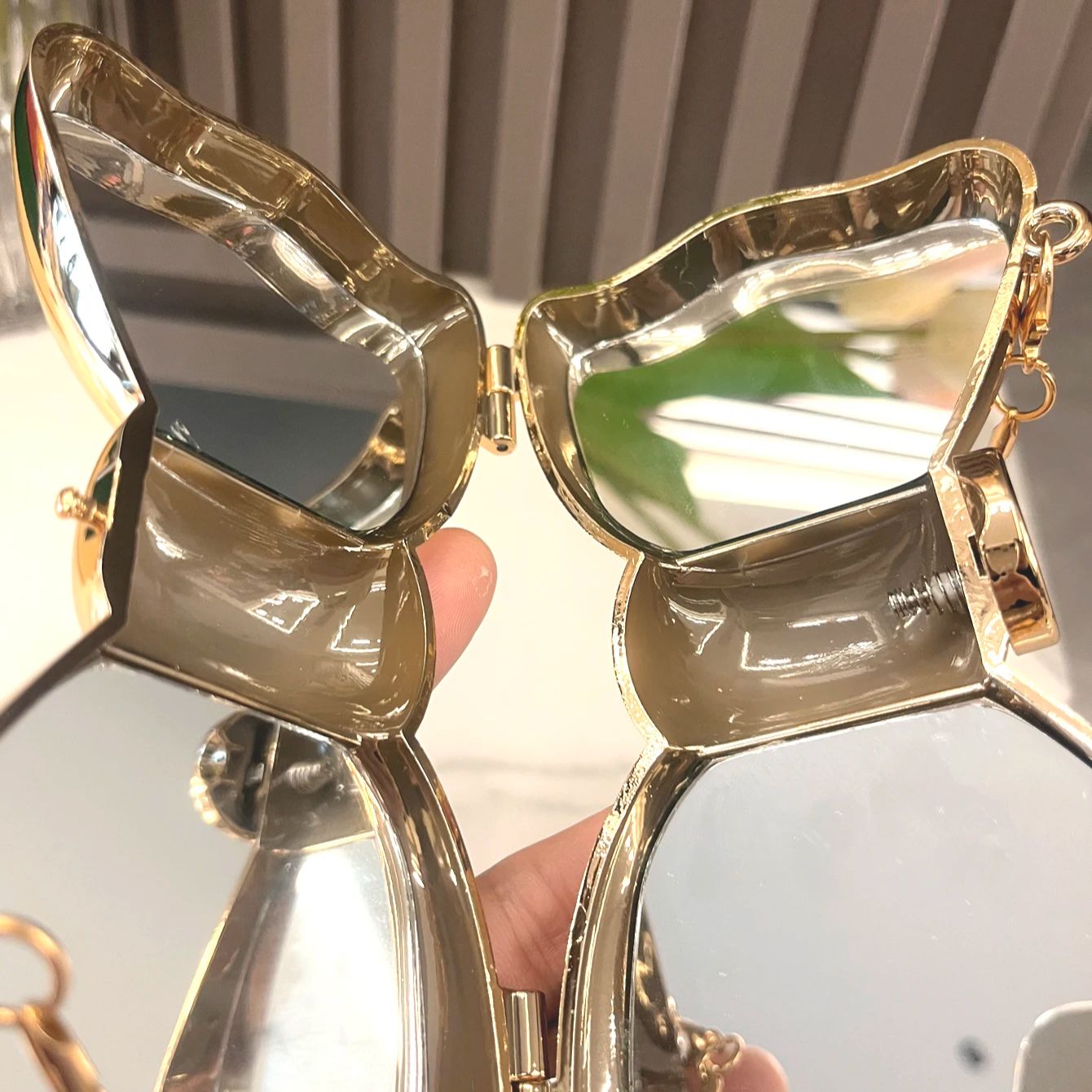 Golden Evening bag  Purses and - Luxury Bags Brand recension och pris