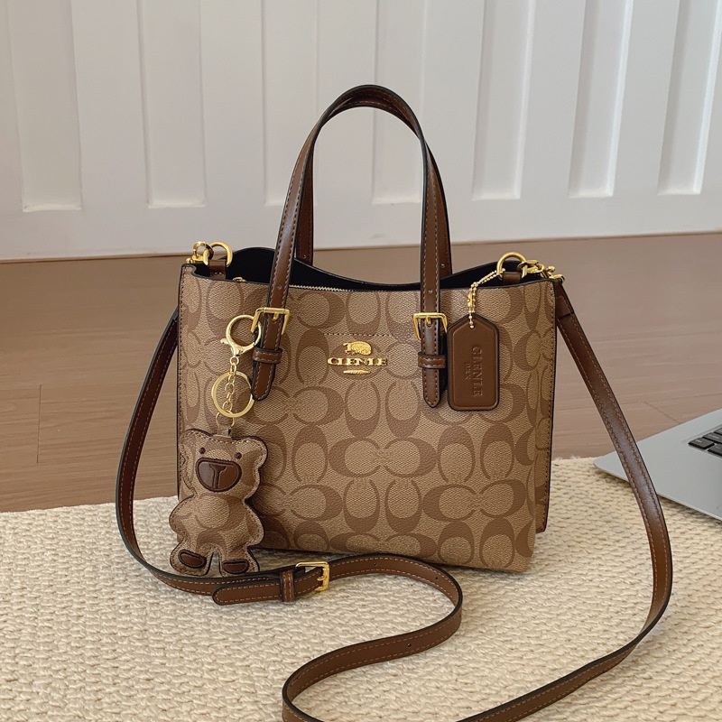 Elegant Monogram Tote Bag in C - Tote Bag Leather Monogram recension och pris